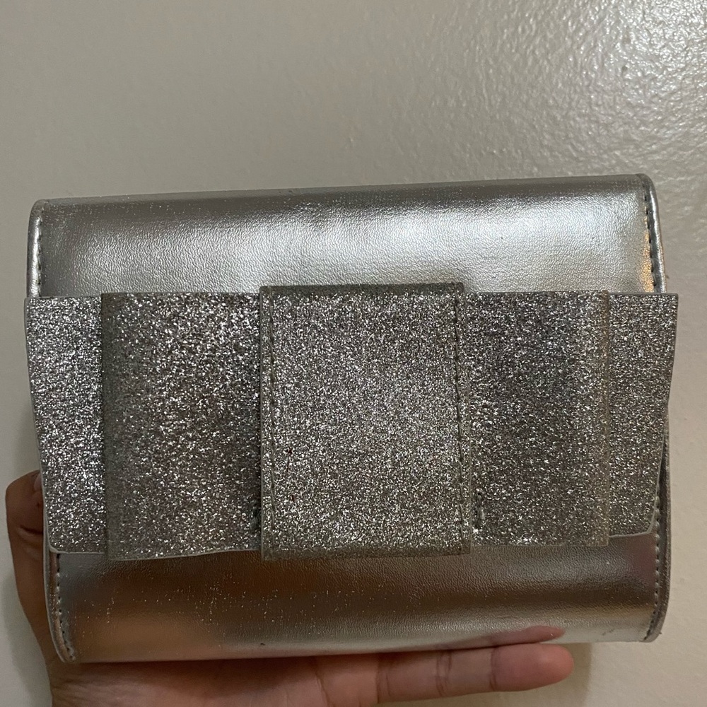 Silver Clutch